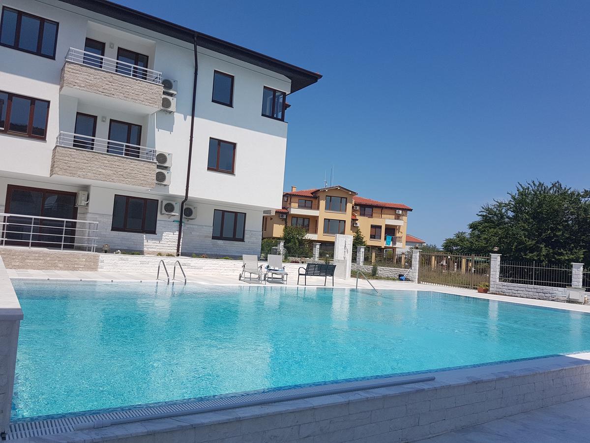 Aparthotel Emerald Hills à Sozopol Extérieur photo