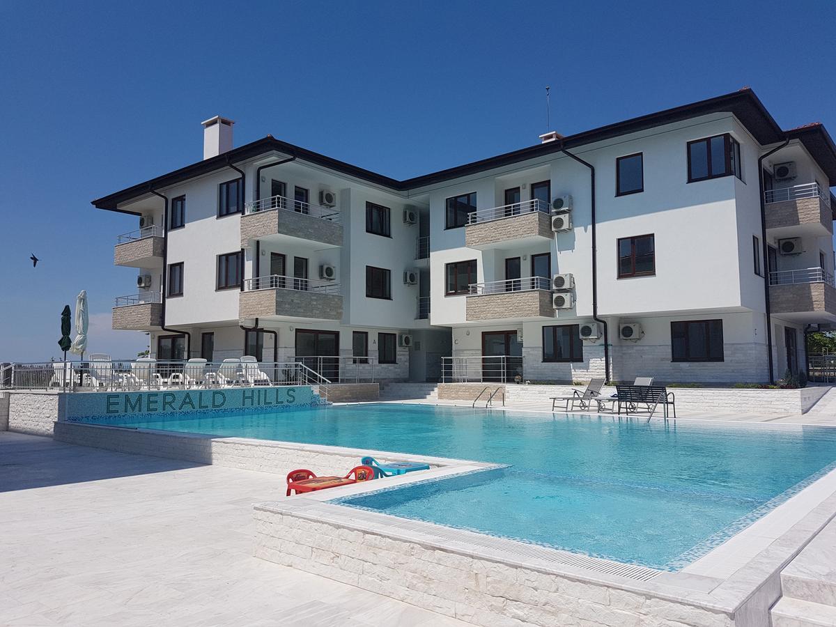 Aparthotel Emerald Hills à Sozopol Extérieur photo